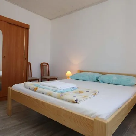 8 Apartman Šilo