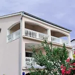 8 Apartamento Šilo