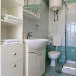 8 Apartamento *